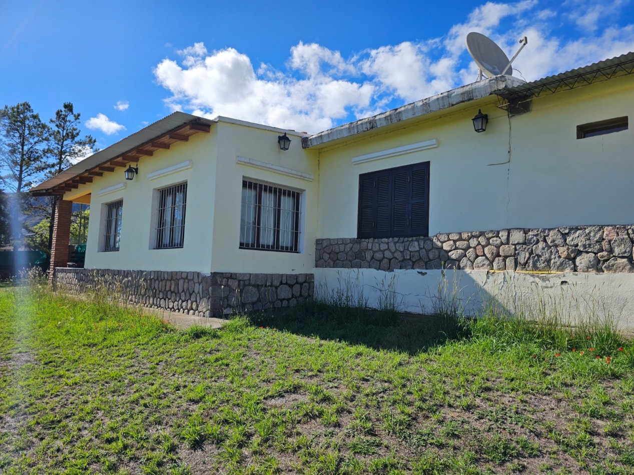 VENTA CASA CATEGORIA 5 D, 3 BÑ - TAFI DEL VALLE EL MOLLAR LOTE 5.088M2 