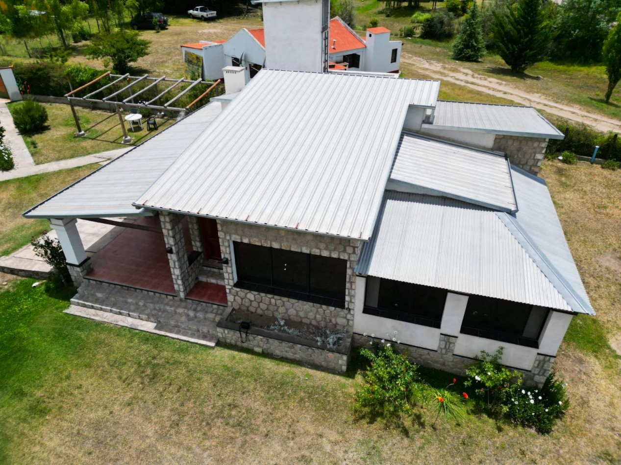 CASA EN VENTA TAFI DEL VALLE 2D, 2 Bñ, GALERIAS, ASADOR COCHERA. DENTRO DE LA VILLA