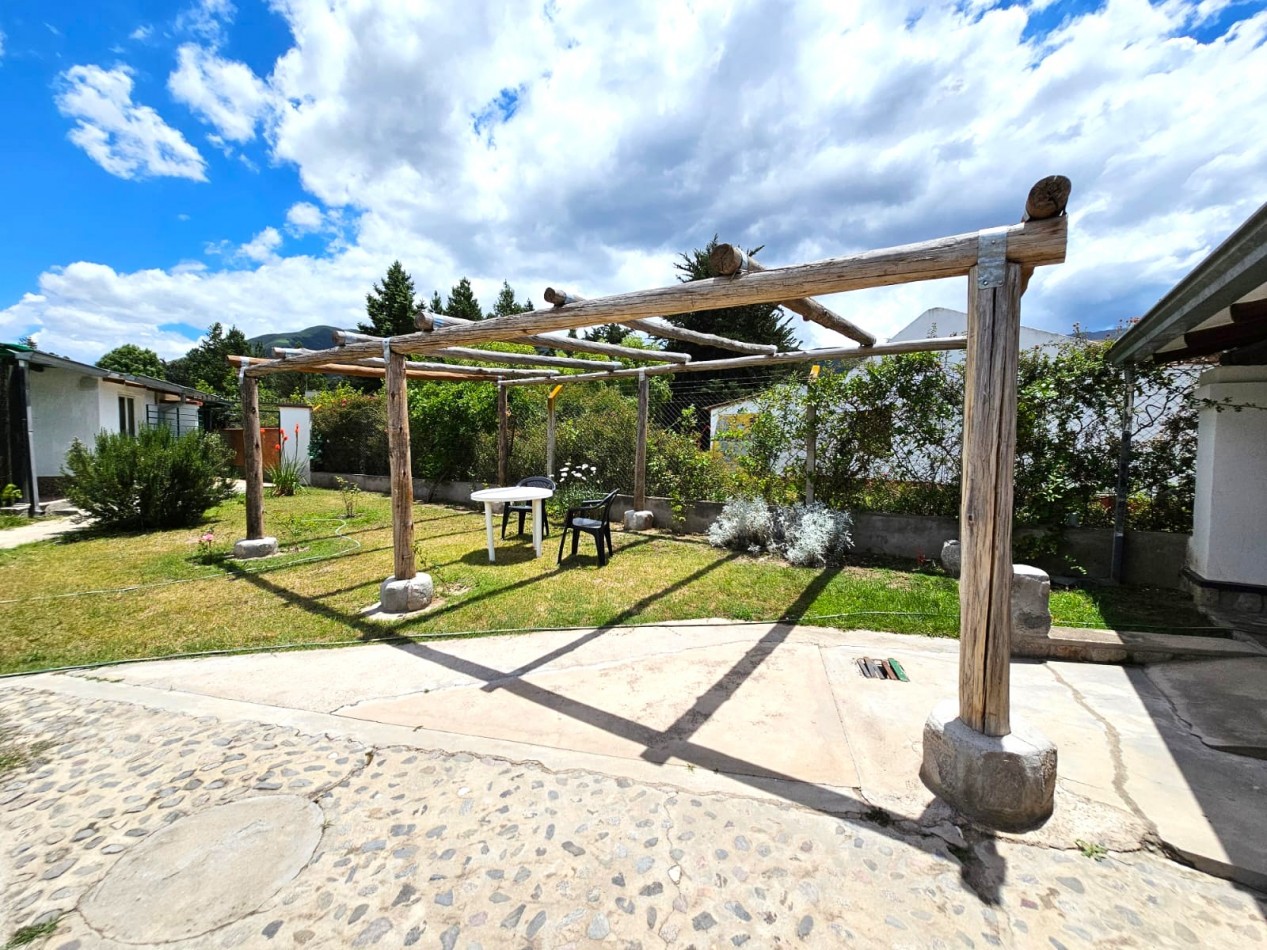CASA EN VENTA TAFI DEL VALLE 2D, 2 Bñ, GALERIAS, ASADOR COCHERA. DENTRO DE LA VILLA