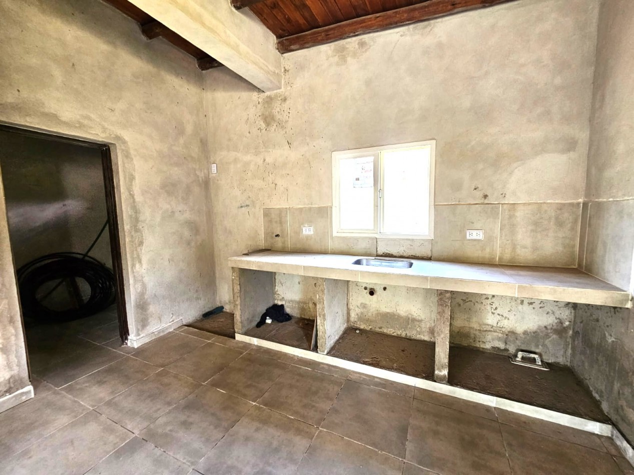 CASA EN VENTA TAFI DEL VALLE LA OVEJERIA, 3D, 2 Bñ, detalles pendientes de finalizar