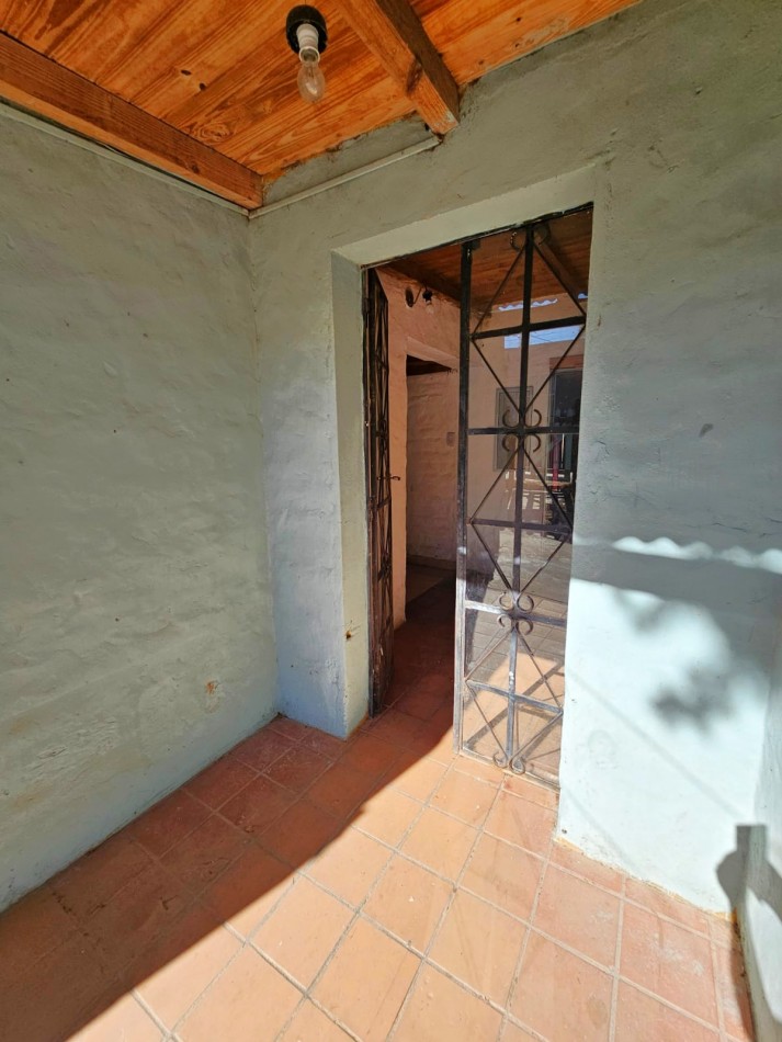 CASA EN VENTA 2 D, ASADOR, LOTE 900M2 LA OVEJERIA TAFI DEL VALLE
