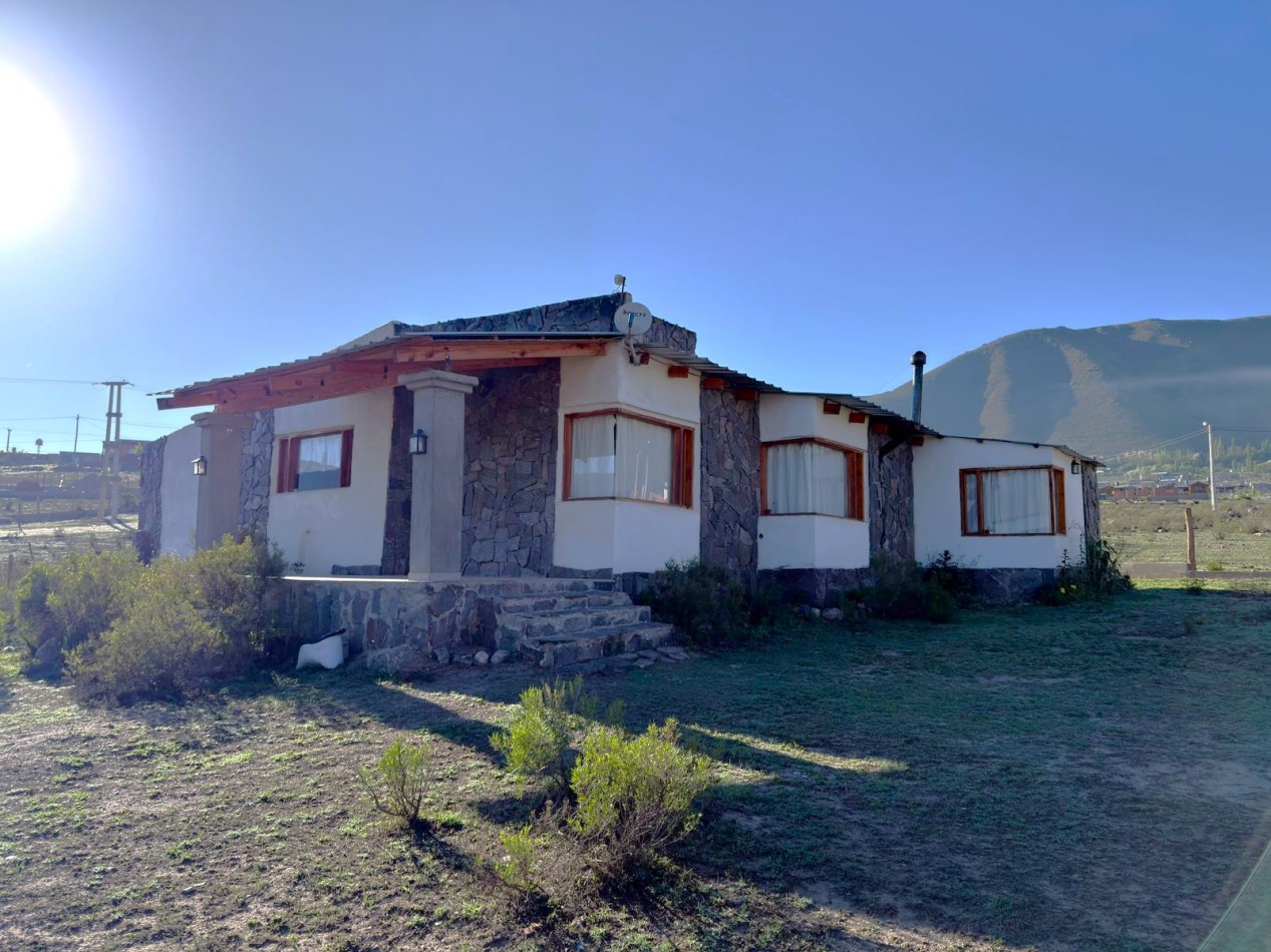 CASA EN VENTA 3D, 2 Baños, AMOBLADA.  Galeria, Vista, TAFI DEL VALLE EL MOLLAR BARRIO PRIVADO