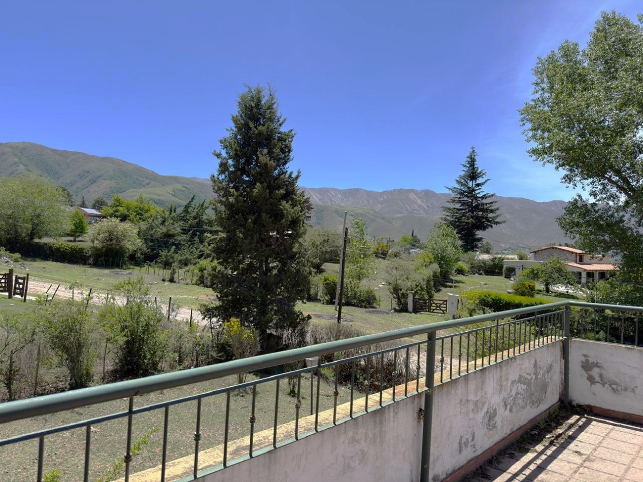 VENTA IMPORTANTE CASA TAFI DEL VALLE - LA QUEBRADITA 