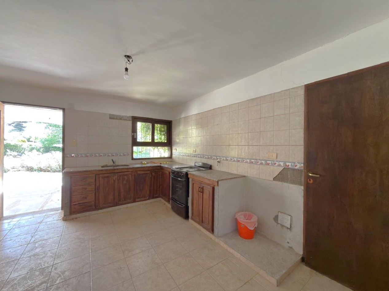 VENTA IMPORTANTE CASA TAFI DEL VALLE - LA QUEBRADITA 