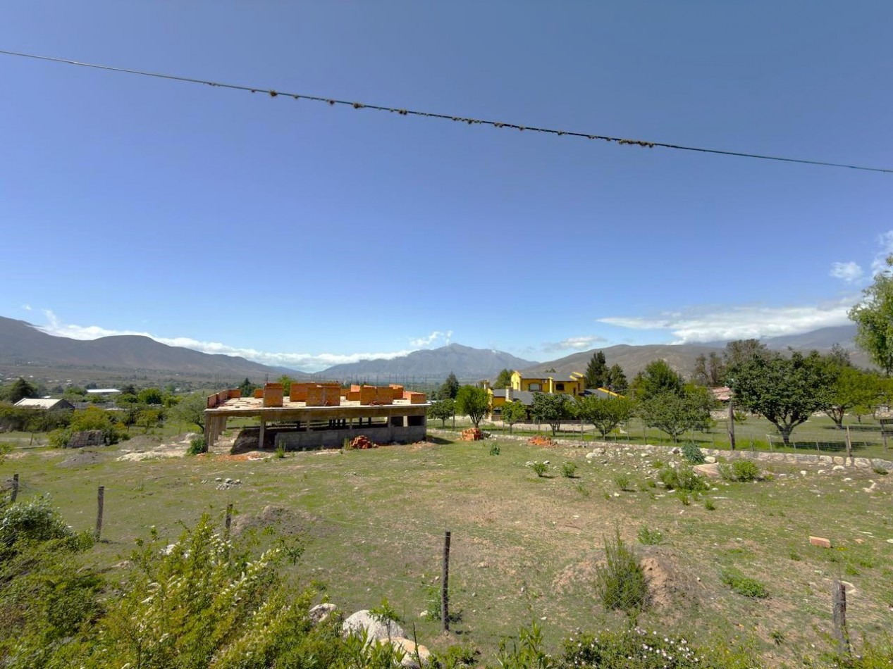 VENTA IMPORTANTE TERRENO 2.153 M2 CON EDIFICACION 640M2 - TAFI DEL VALLE - LA QUEBRADITA