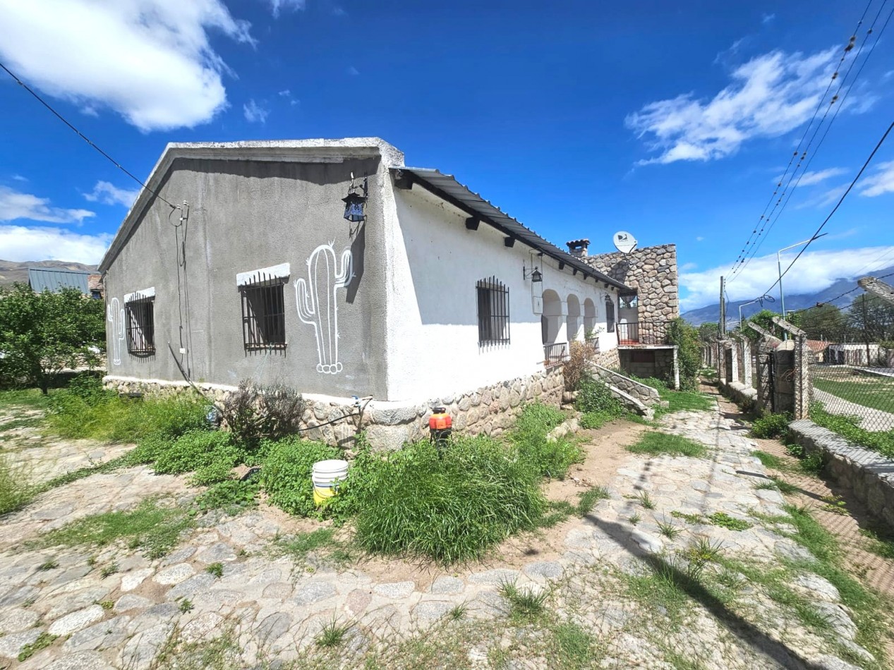 VENTA CASA TAFI DEL VALLE CERCA DEL CENTRO CON ESCRITURA