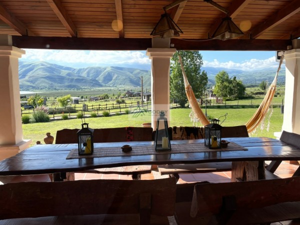 VENTA IMPORTATE CASA TAFI DEL VALLE - LAS SIRINGUILLAS BARRIO PRIVADO