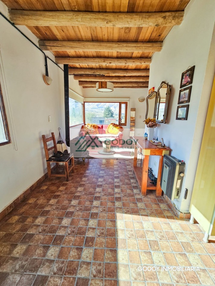 CASA EN VENTA 3D, 1B, TIPO DUPLEX - TERRENO 2.700 M2 LA OVEJERIA